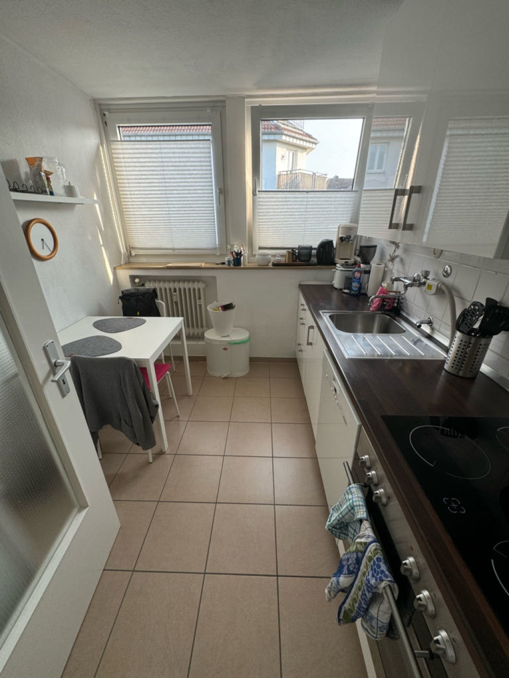 WG-Zimmer Aaseestadt Blumenstr. 24 - Küche