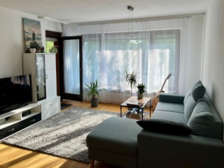 Anzeigenbild: Möblierte Wohnung mit Balkon, Untervermietung befristet