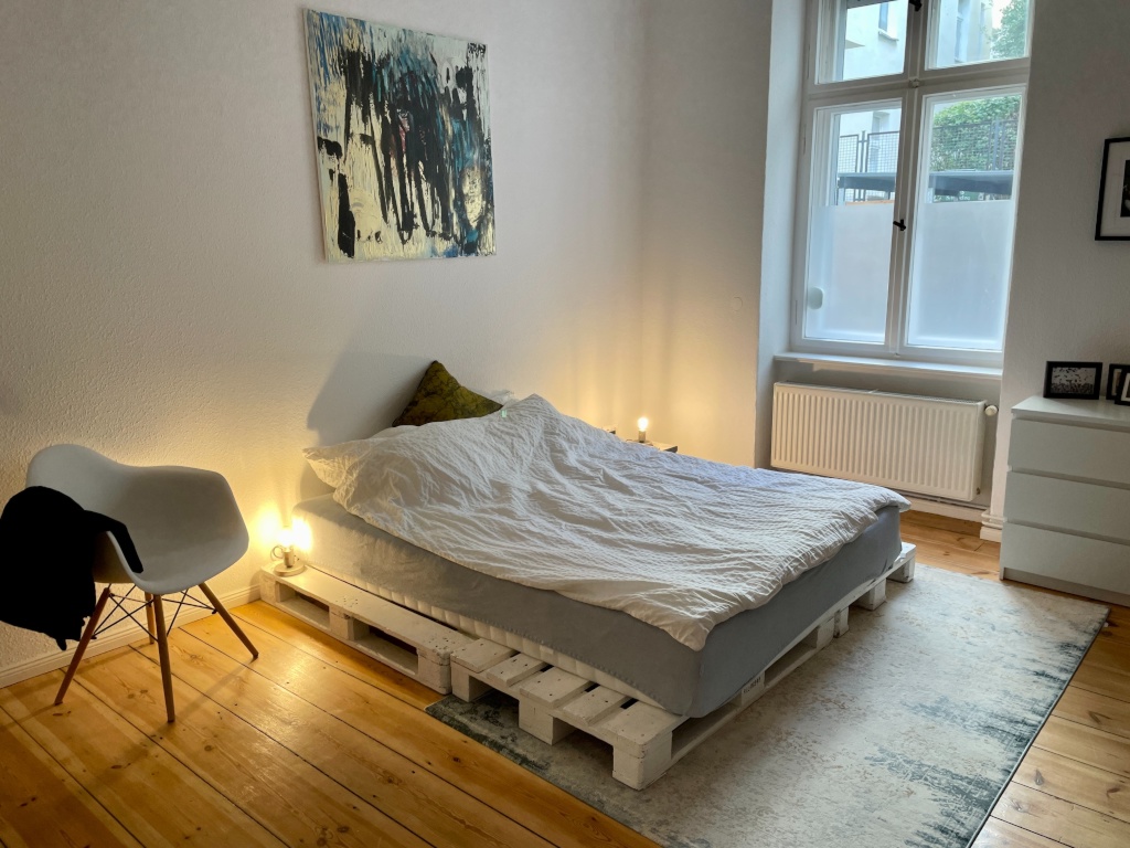 Möblierte 2-Zi Altbauwohnung in Prenzlauer Berg – Chodowieckistrasse 6, 10405 Berlin Prenzlauer Berg – Vorschaubild 2