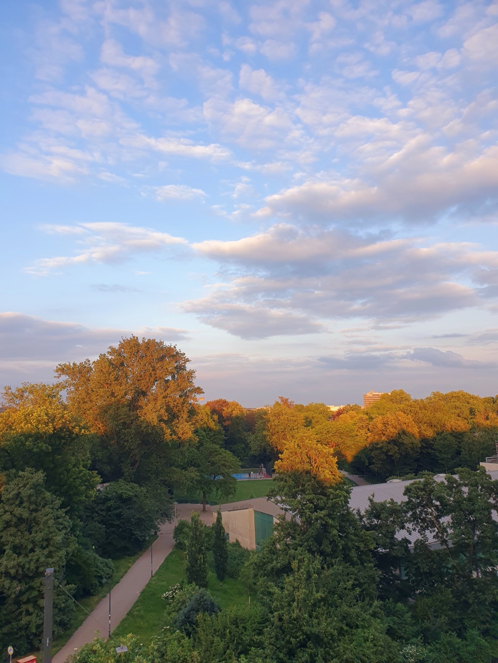2-Zimmer Wohnung Düsseltal/Zoopark zur Untermiete - Dauer nach Absprache – 40239 Düsseldorf Düsseltal – Vorschaubild 15