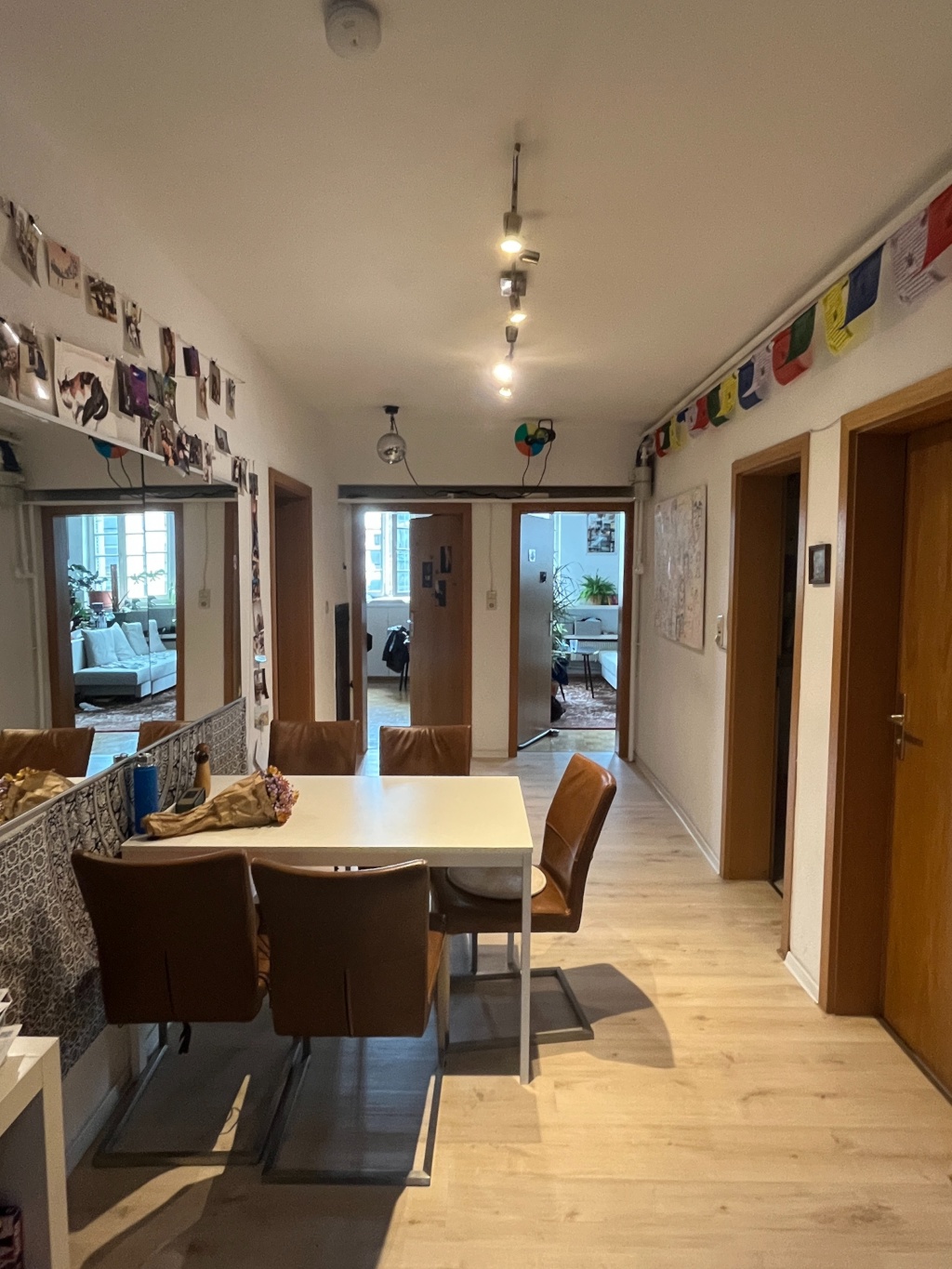 Habitación en WG Mitte Hauptstätter Str. - Flur