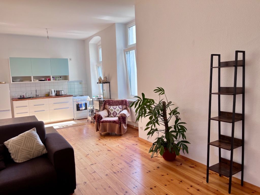 Bright F'hain Flat starting October - perfect location – Sonntagstraße, 10245 Berlin Friedrichshain – Vorschaubild 3