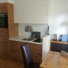 Anzeigenbild: Appartement (1 Zimmer) in Seenähe mit Südbalkon
