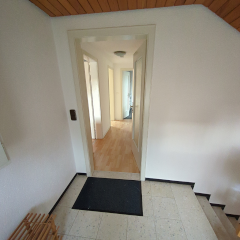 Anzeigenbild: WG nahe Stuttgart: zu zweit im Dachgeschoss, Miete all inkl !!