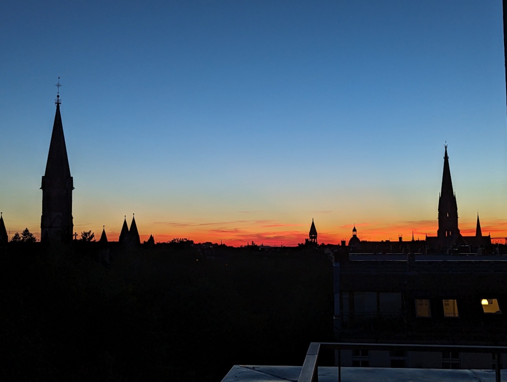 Wohnung Kreuzberg Hasenheide - Sunset from the west terrace