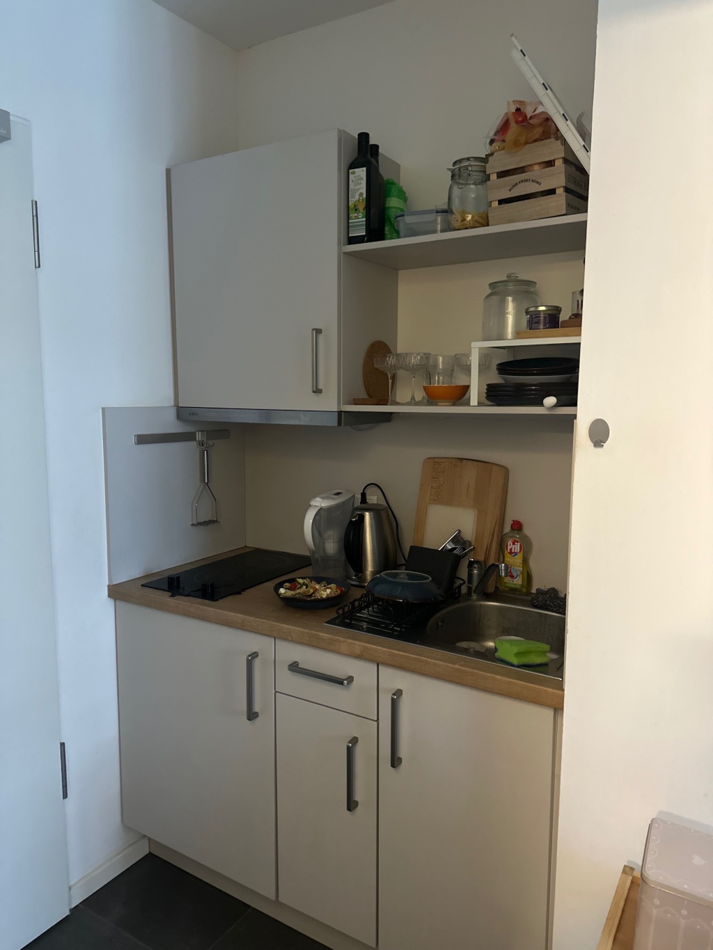 Gemütliches 1-Zimmer-Studio in Top-Lage zur Zwischenmiete – Silbersteinstrasse 131, 12051 Berlin Neukölln – Vorschaubild 3