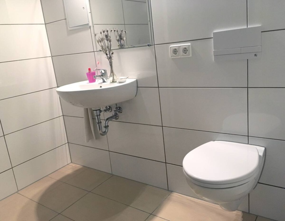 1-Zimmer-Wohnung Gesundbrunnen Stettiner Straße - Badezimmer