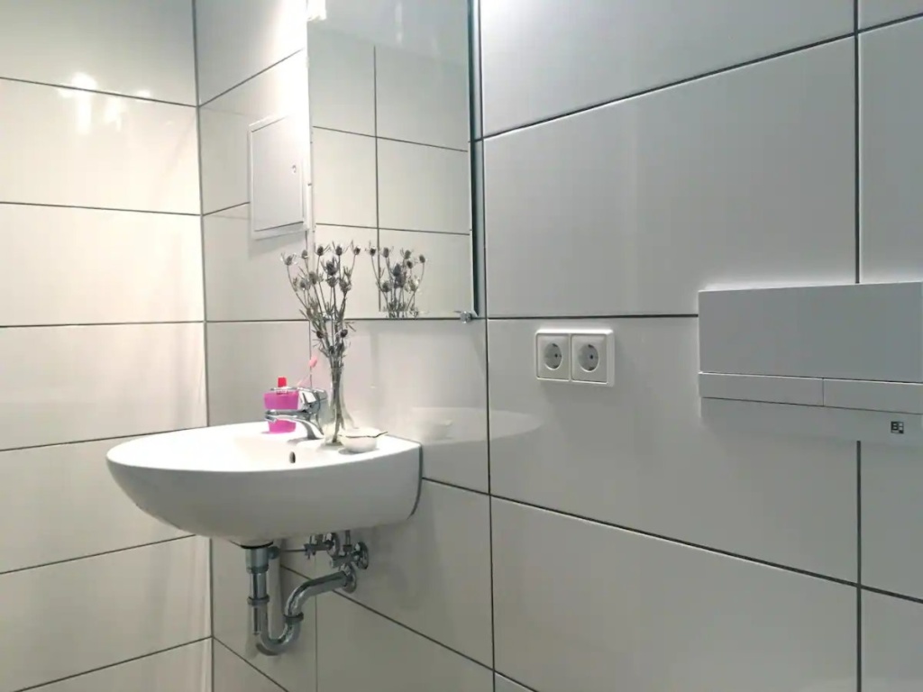 1-Zimmer-Wohnung Gesundbrunnen Stettiner Straße - Badezimmer