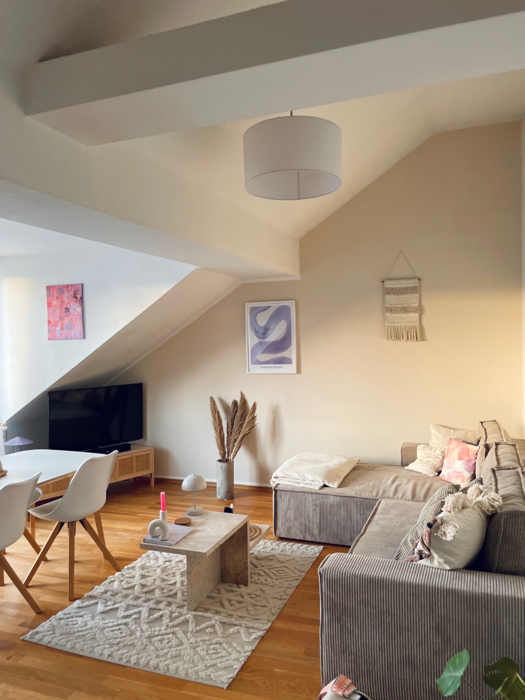 Möblierte 2-Zimmer-Wohnung nähe Stadtpark (17.09. - 13.12. - flexibel)