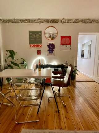 Prime Mitte Lage 2-Zimmerwohnung Direkt bei Weinmeisterstr. - Flexible Termine - ruhig und sauber - keine Anmeldung — photo 1