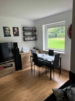Ad image: Schöne zentrale 2-Zimmer-Wohnung mit Terrasse in Vissel