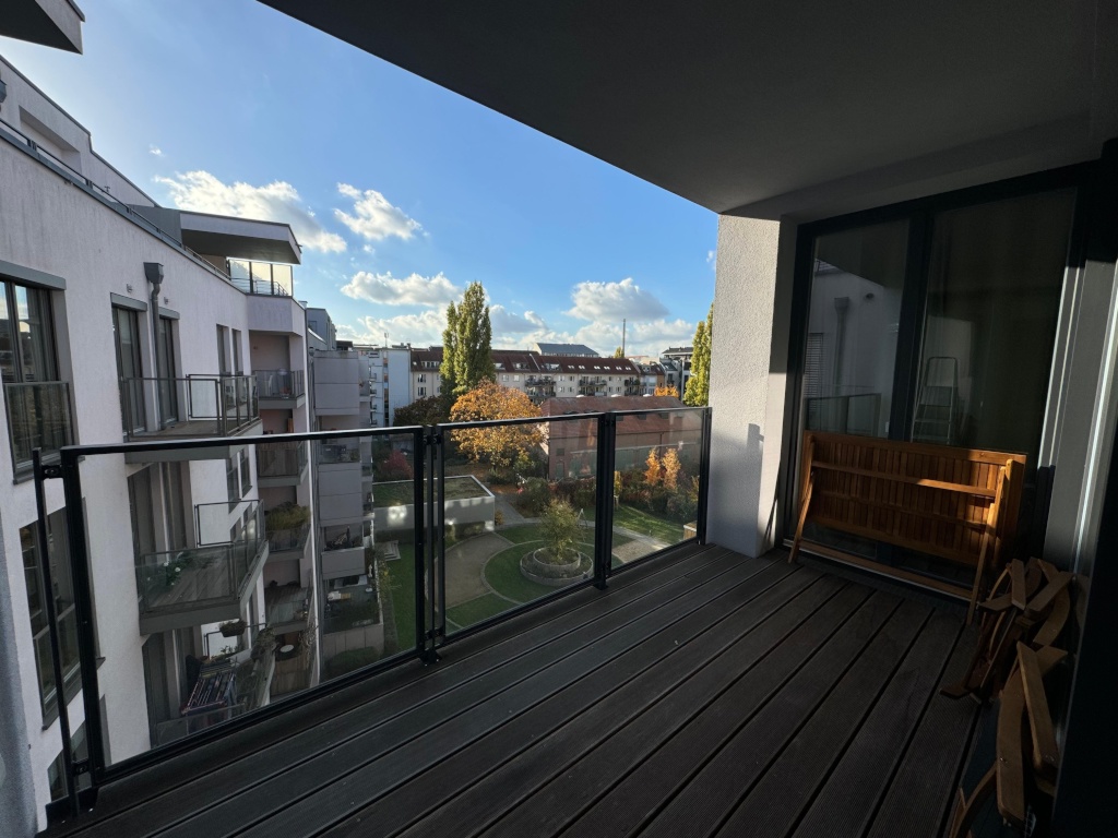 Apartamento Mitte Gartenstraße - Balkon mit Blick ins Grüne