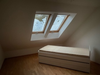 Anzeigenbild: Top WG Zimmer in Galerie Wohnung 5 Min. S Bahnhof