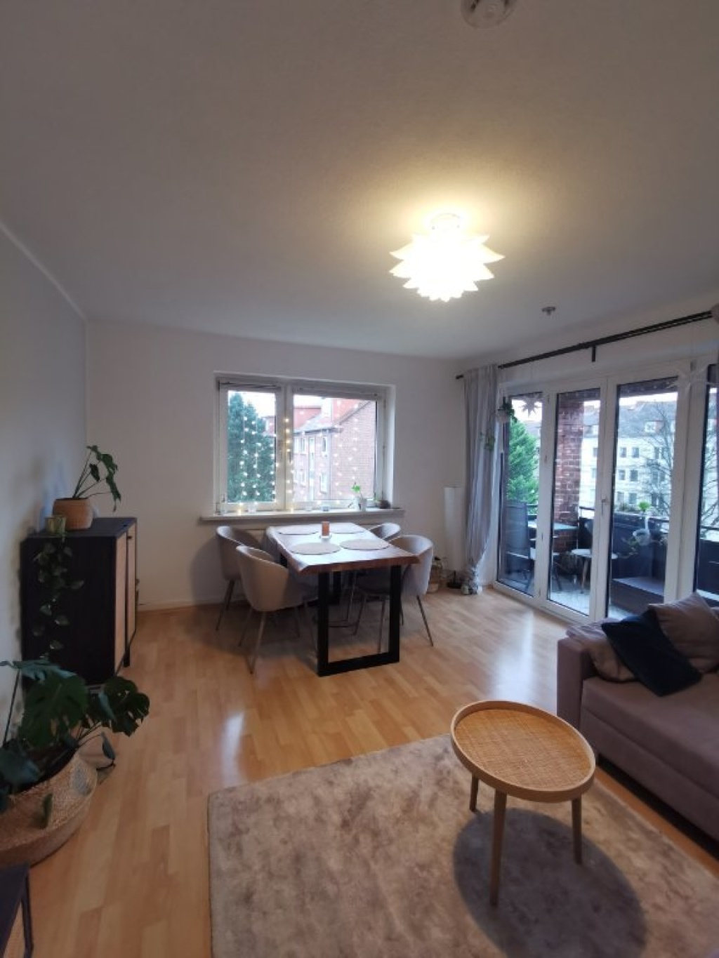Helle Wohnung zur Zwischenmiete in Barmbek-Süd – Holsteinischer Kamp, 22081 Hamburg Barmbek-Süd – Vorschaubild 4
