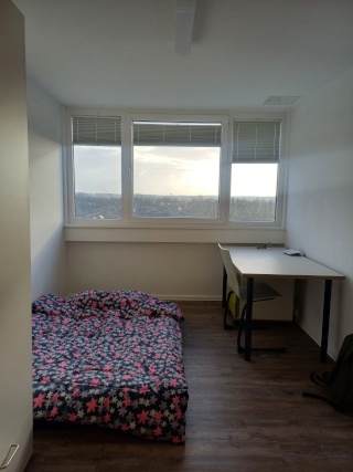 Imagen del anuncio: 1 Zimmer mit gemeinsamer Küche und Bad