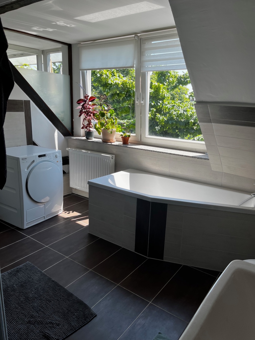 3 Zimmer Wohnung in Sülz für 2 - 2,5 Monate (15.10-15.12) – Sülzgürtel, 50937 Köln Sülz – Vorschaubild 5
