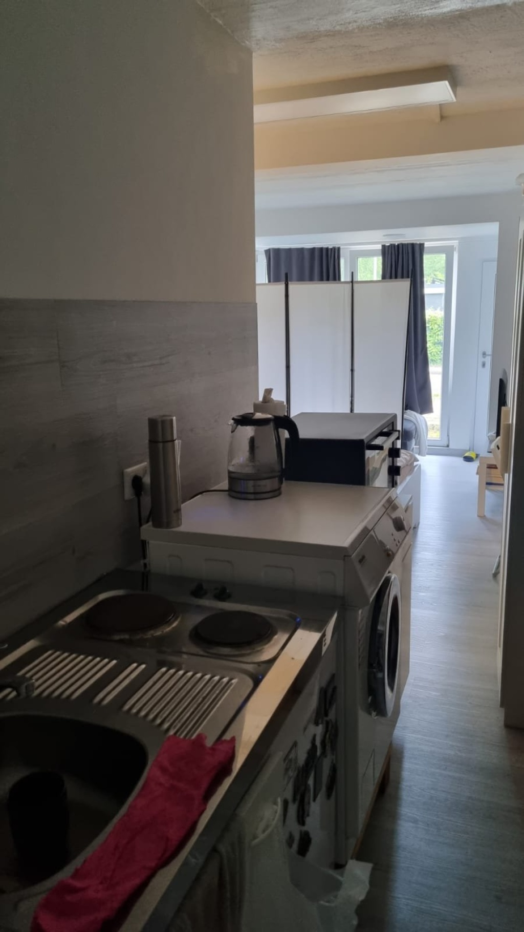 31 qm voll möblierte Einlieger-1-Zimmer-Wohnung Nr. 8 mit eigenem Hauseingang, Bad, Einbauküche, Waschmaschine, Garten, Stellplatz in Uni-Nähe - frisch renoviert – Äskulapweg 5, Apt. 8, 44801 Bochum Querenburg – Vorschaubild 15