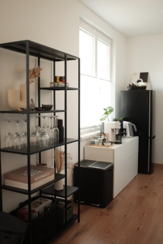 Anzeigenbild: Zweizimmerwohnung zur Untermiete (Feb - Mai)
