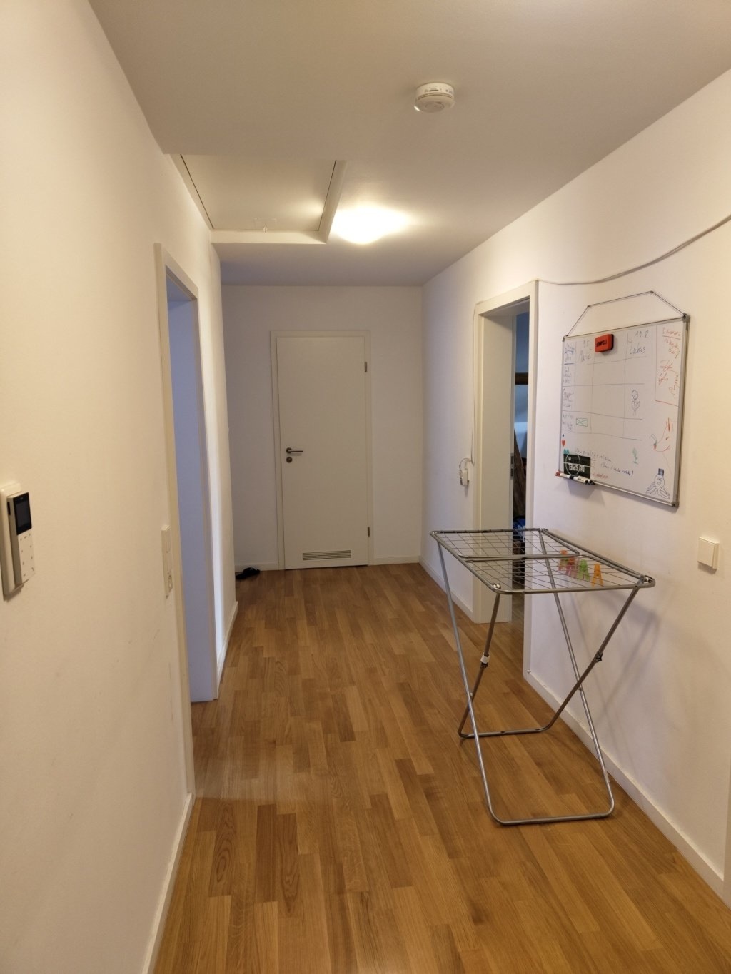 Habitación en WG Mitte Calwer Straße - Flur
