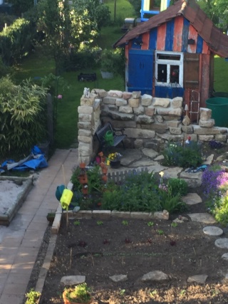 Imagen del anuncio: 3 Zimmer in 4er WG neu zu vermieten!!