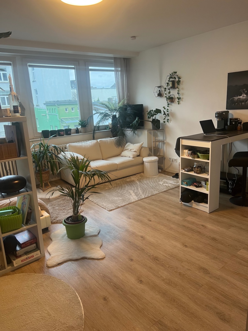 Helle Wohnung zur (flexiblen) Untermiete