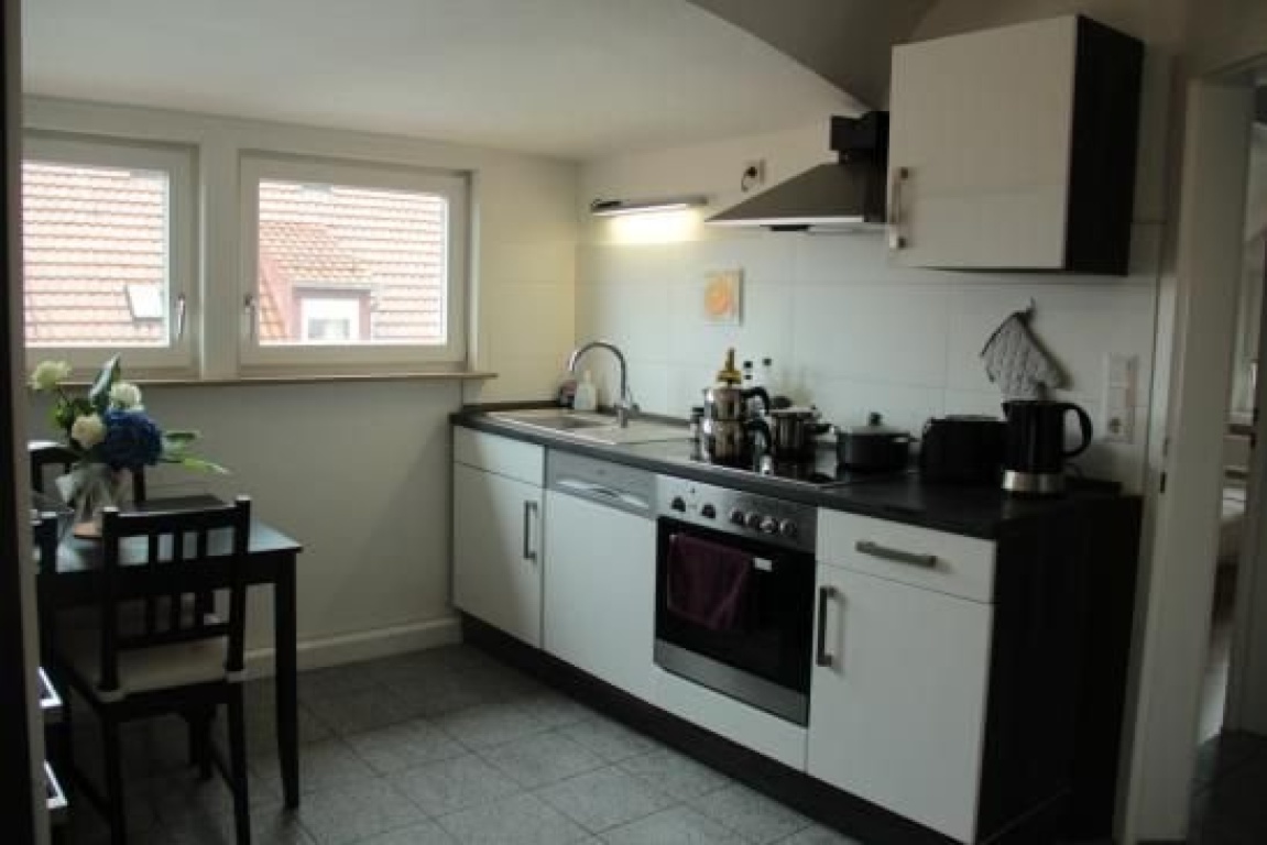 Habitación en WG Zuffenhausen Sachsenstraße - foto 12