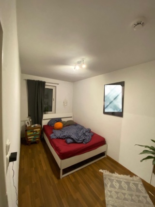 Anzeigenbild: Zimmer in einer zentral gelegenen Wohnung
