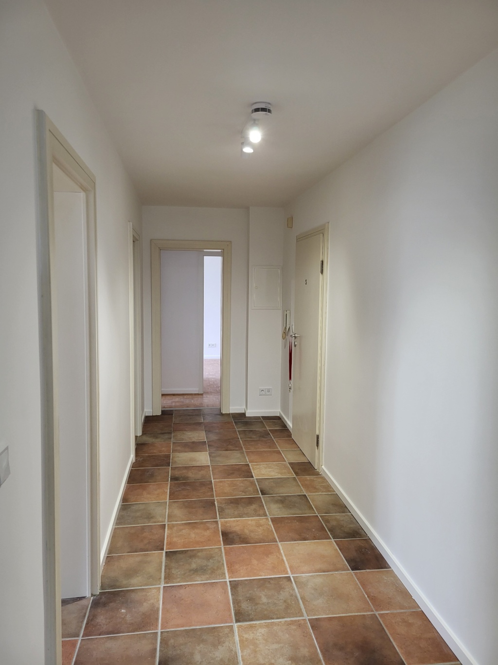 Flatshare Aubing-Lochhausen-Langwied Weißensteinstraße 12 - Flur