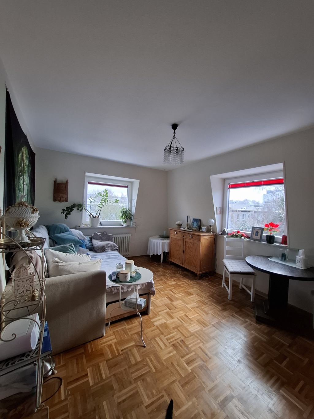 Habitación en WG Südstadt Brauweg - grosses WG Zimmer