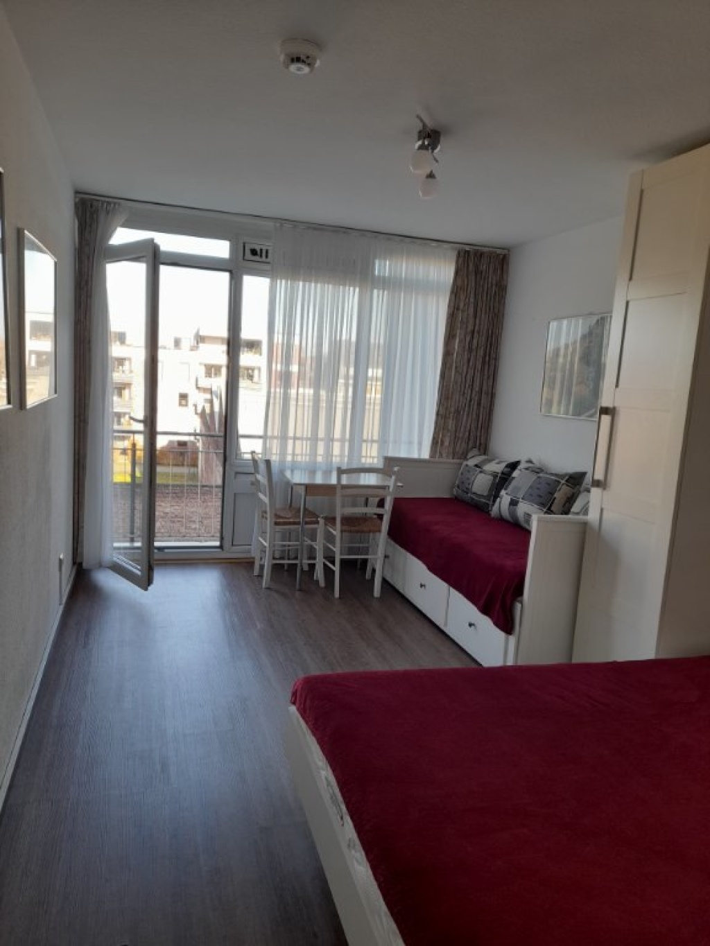 Befristet frei ruhige Wohnung mit Balkon