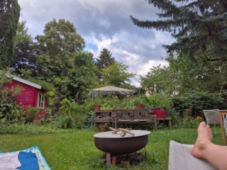 Anzeigenbild: Zwischenmiete: Zimmer in 6er-Herdern-WG mit Garten