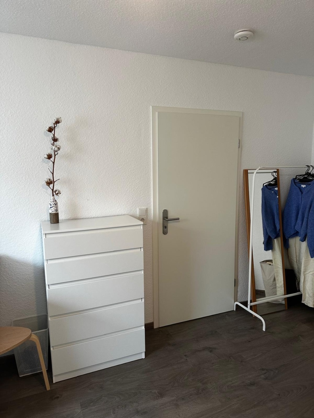 Teilmöblierte 2-Zimmer-Wohnung in Bockenheim – 60486 Frankfurt am Main Bockenheim – Vorschaubild 9