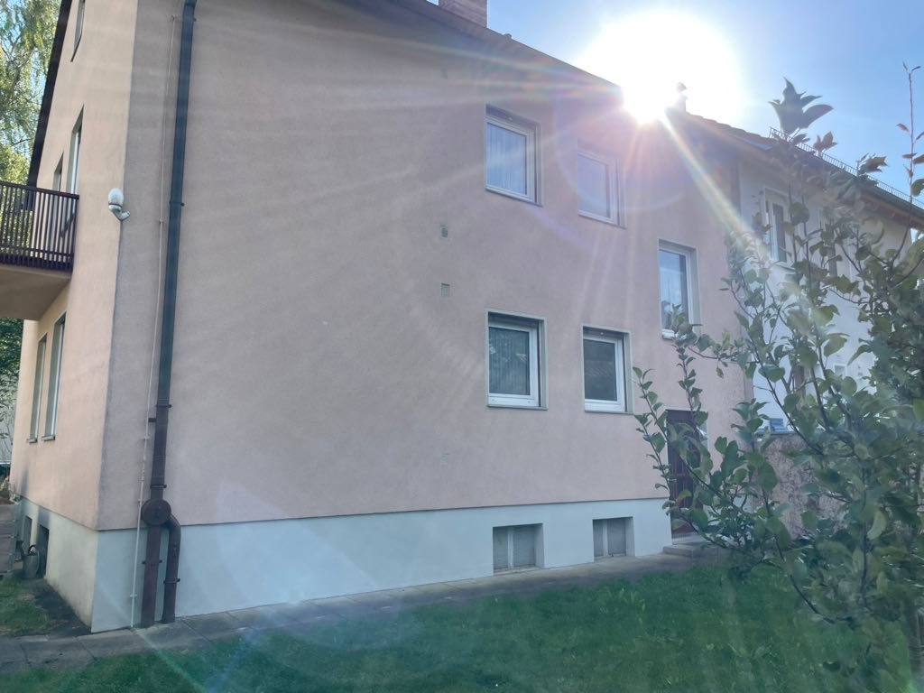 WG-Zimmer Erlangen-Ost Lupinenweg 19 - Haus