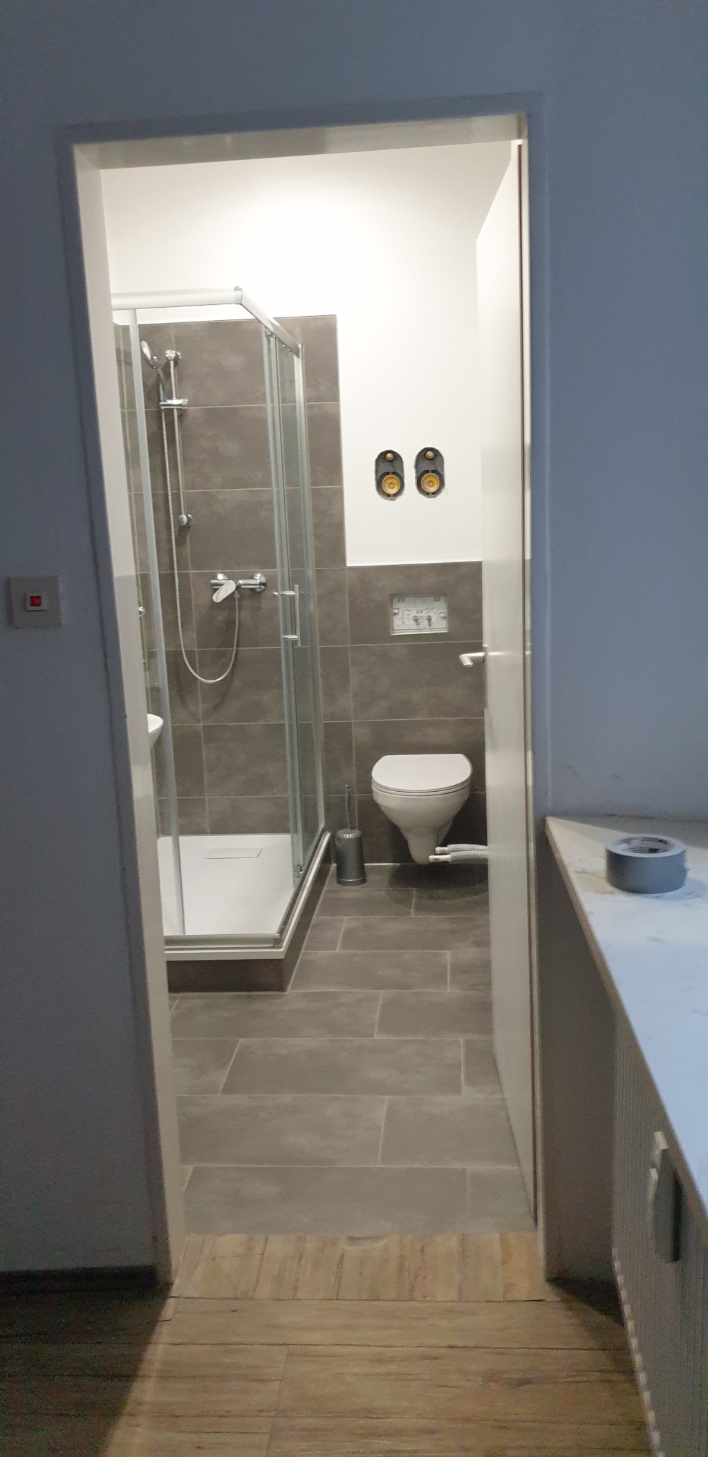 2 große Zimmer Küche Neues Bad WG geeignet 73qm