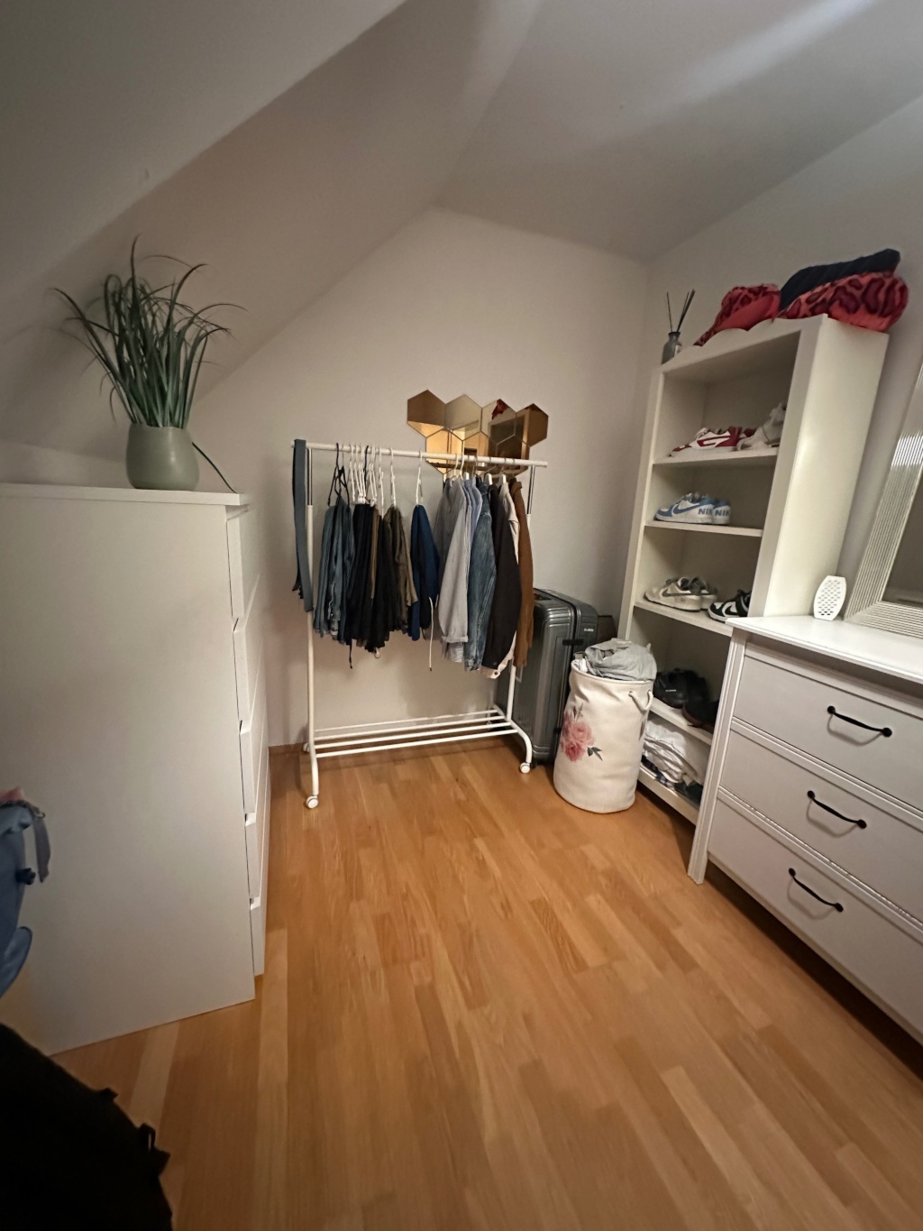 WG-Zimmer Laim Joergstraße  - - Bild 5