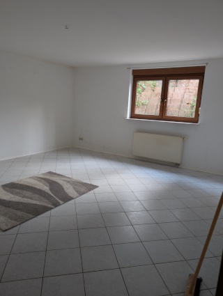 Anzeigenbild: 2-Zimmer Wohnung Souterrain inkl Kellerraum