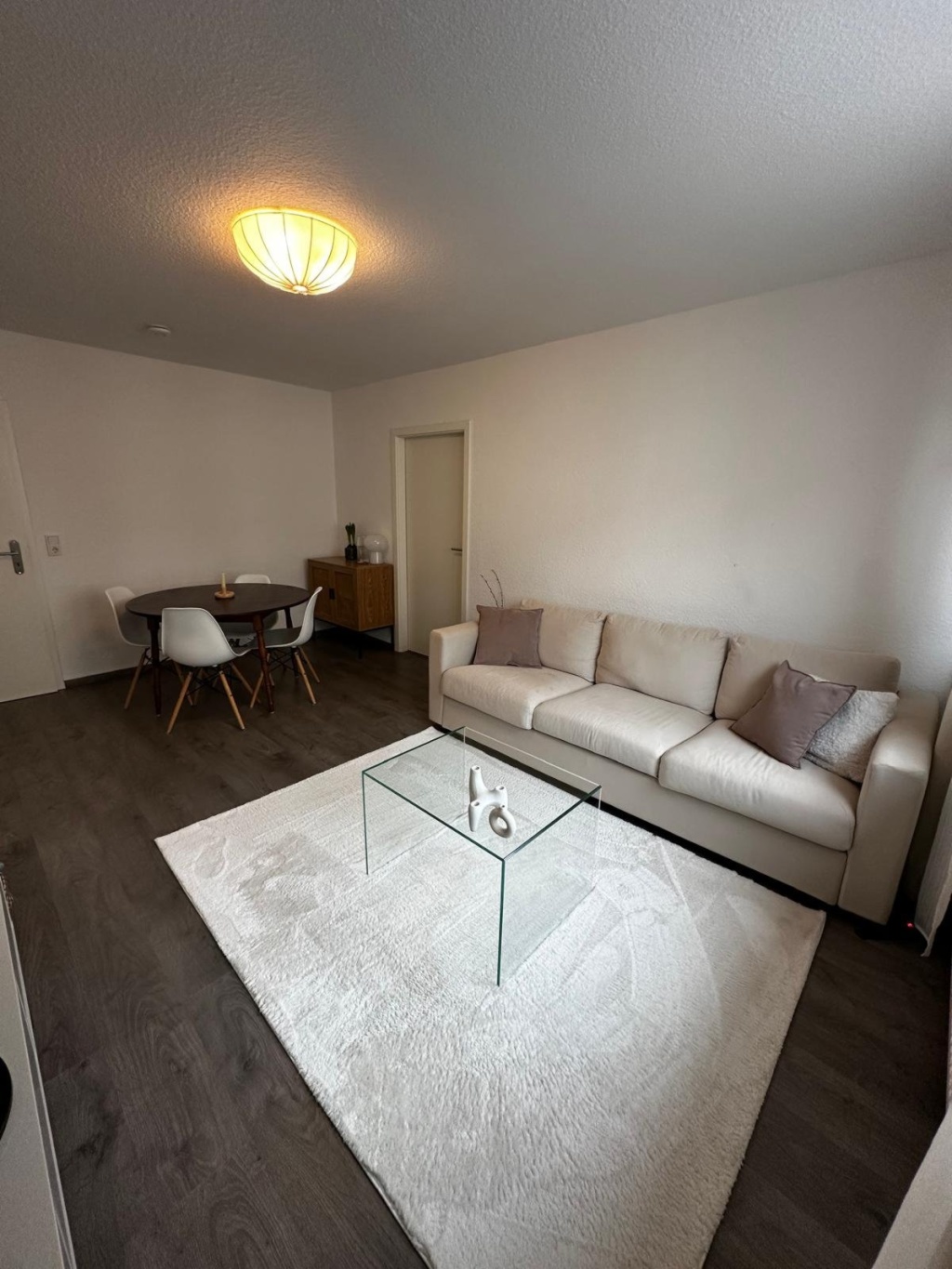 Teilmöblierte 2-Zimmer-Wohnung in Bockenheim – 60486 Frankfurt am Main Bockenheim – Vorschaubild 2