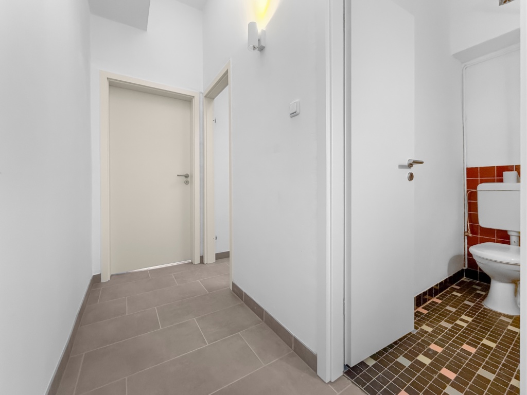 Teil-modernisiertes Apartment in H-Döhren – Hildesheimer Str. 223, 30519 Hannover Döhren – Vorschaubild 5