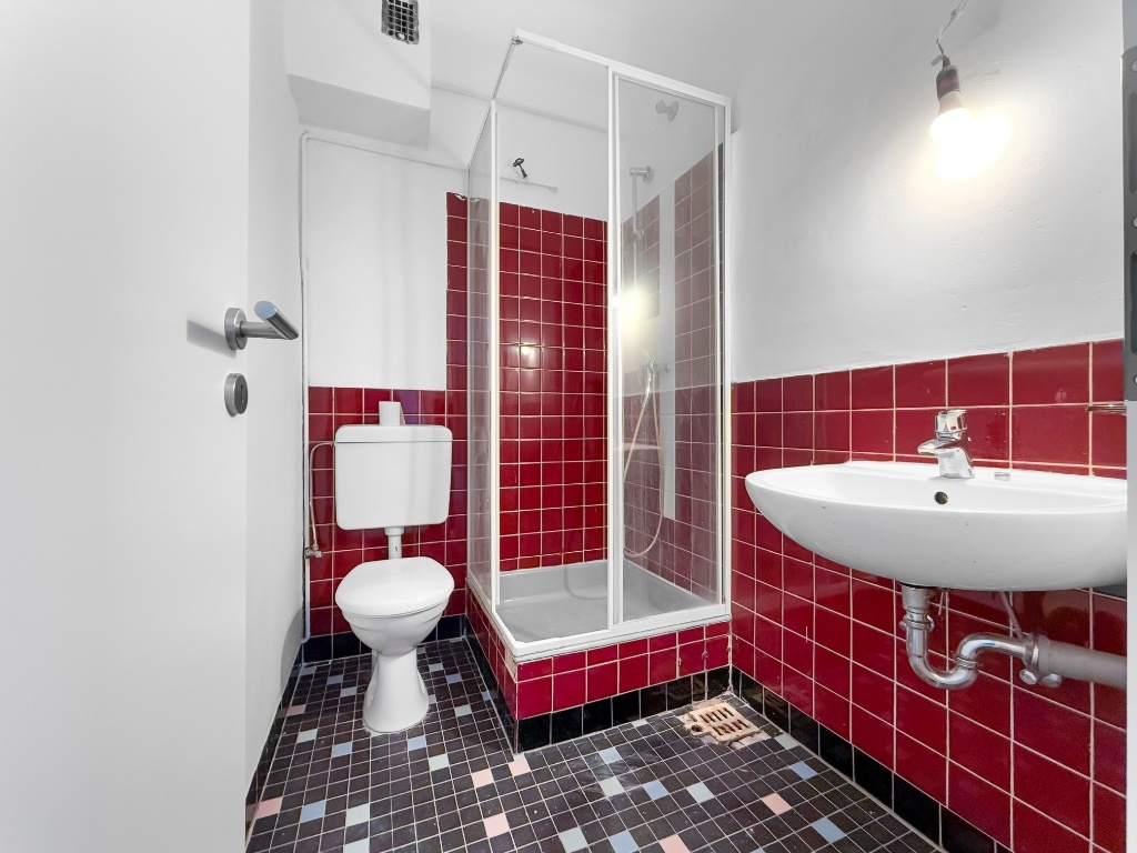 Teil-modernisiertes Apartment in H-Döhren – Hildesheimer Str. 223, 30519 Hannover Döhren – Vorschaubild 6