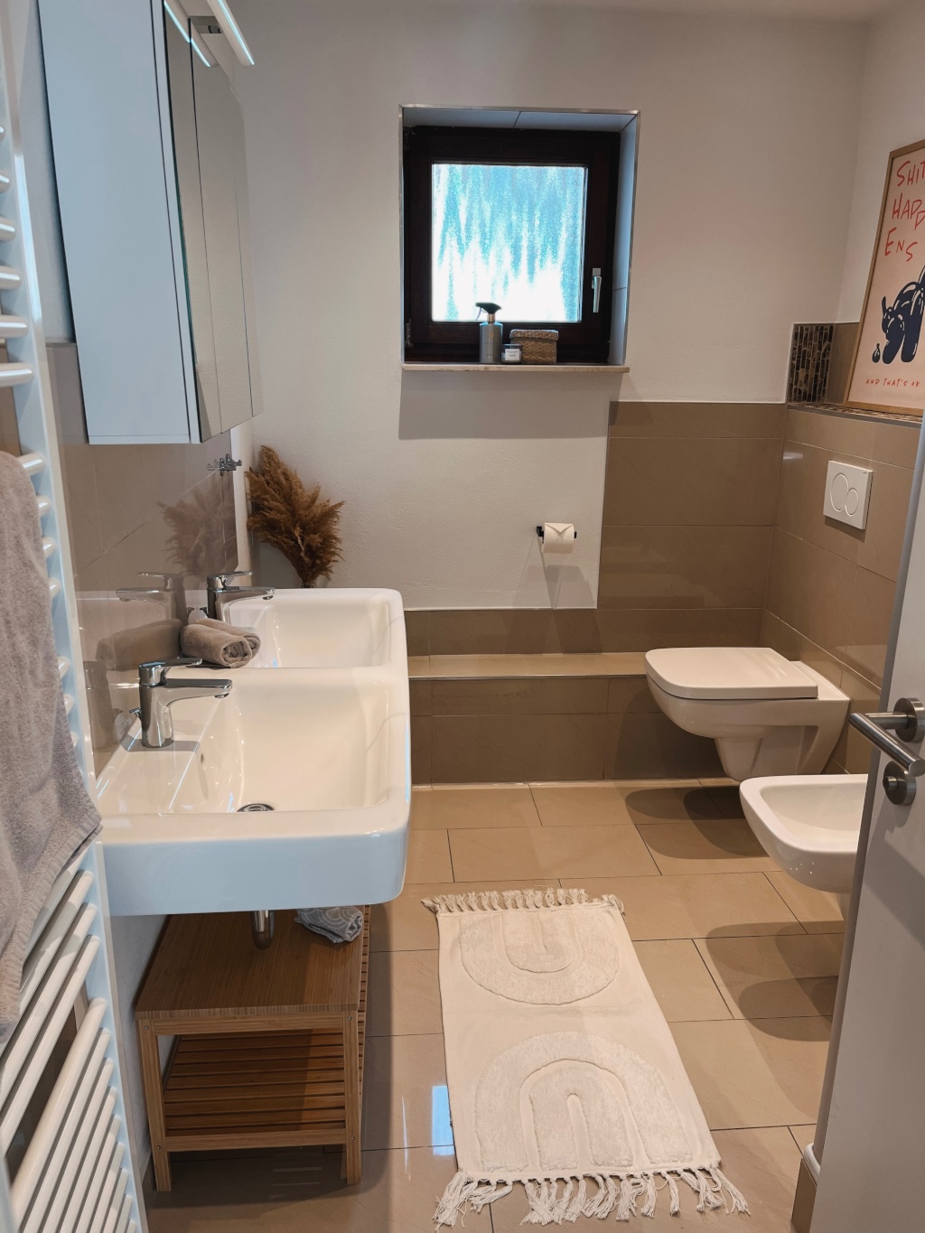 WG-Zimmer Feuerbach Im Siebenzehnerle - Badezimmer mit Dusche