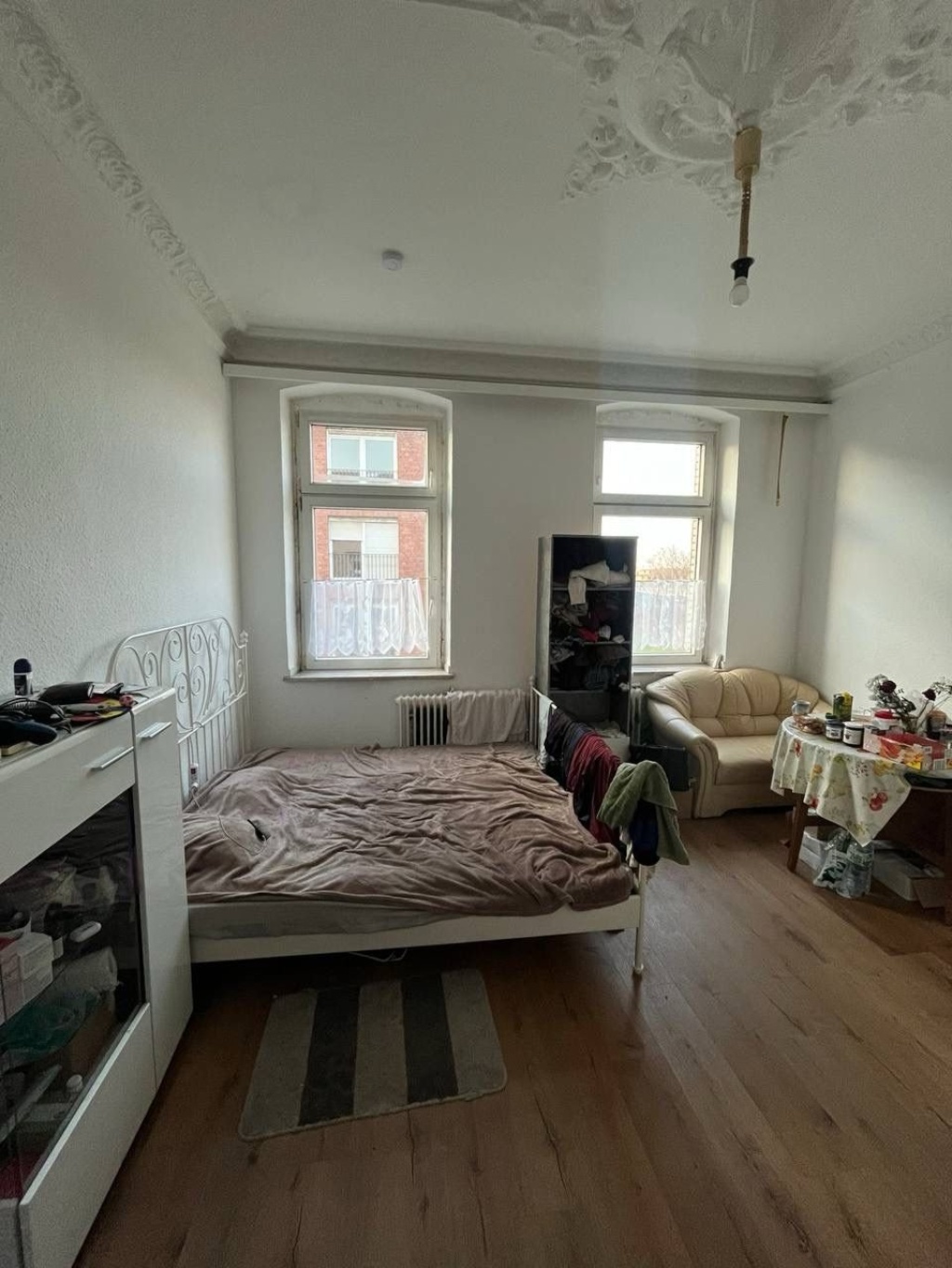 1 Room Flat Altstadt Charlottenstraße - picture 1