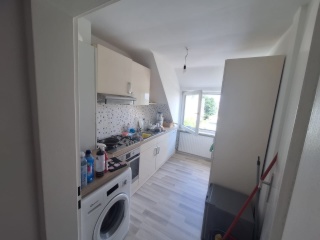 Anzeigenbild: Private room for rent, shared bathroom and kitchen // Privatzmmer zu vermieten, Gemeinschaftsbad-und-küche
