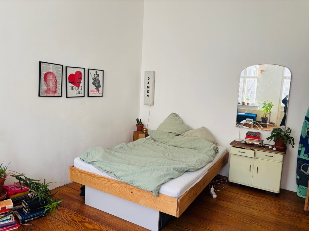 1-Zimmer-Wohnung Neukölln Okerstraße x - Roomy with balcony