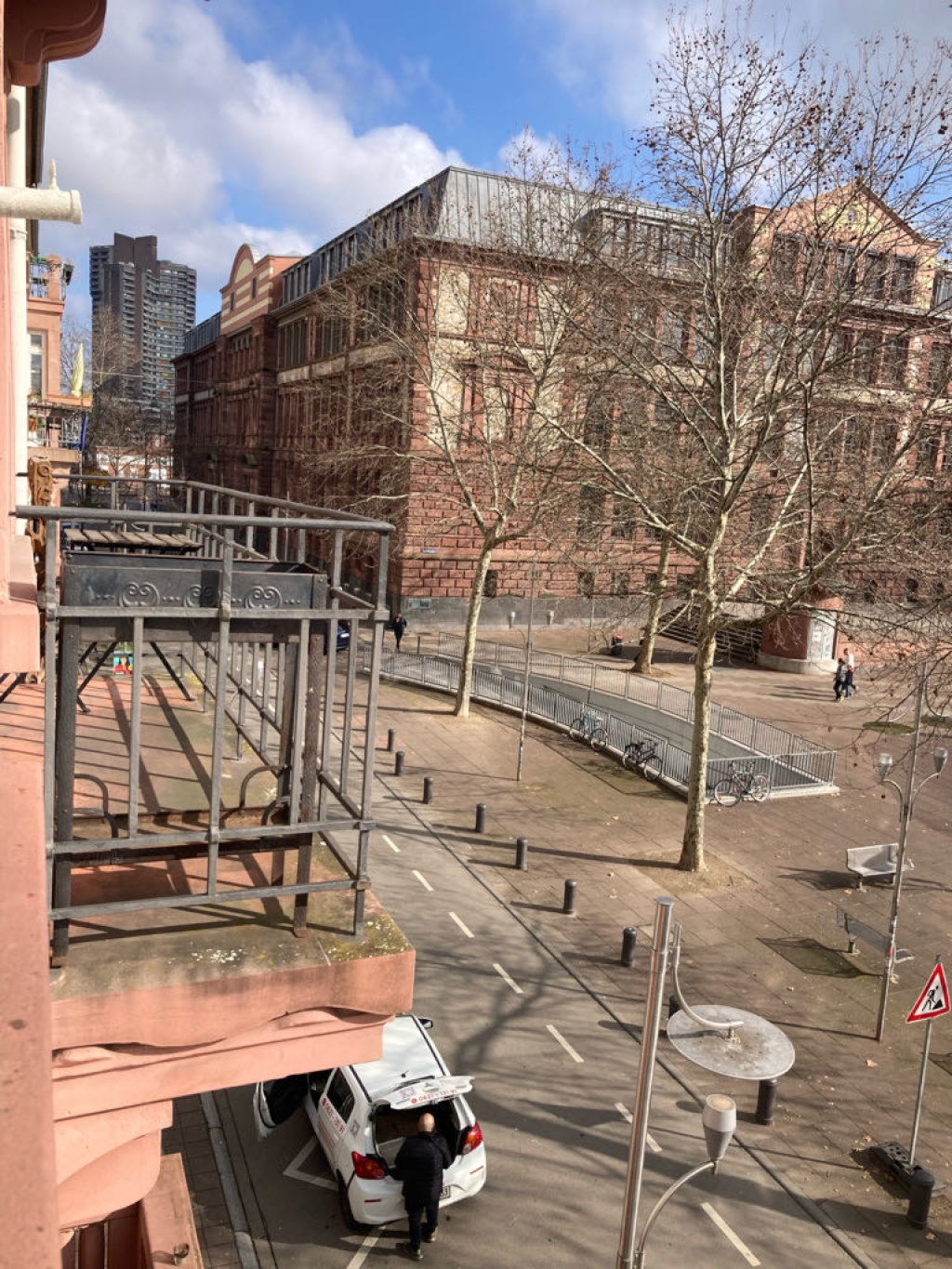 WG-Zimmer Innenstadt U 99 - die Straße