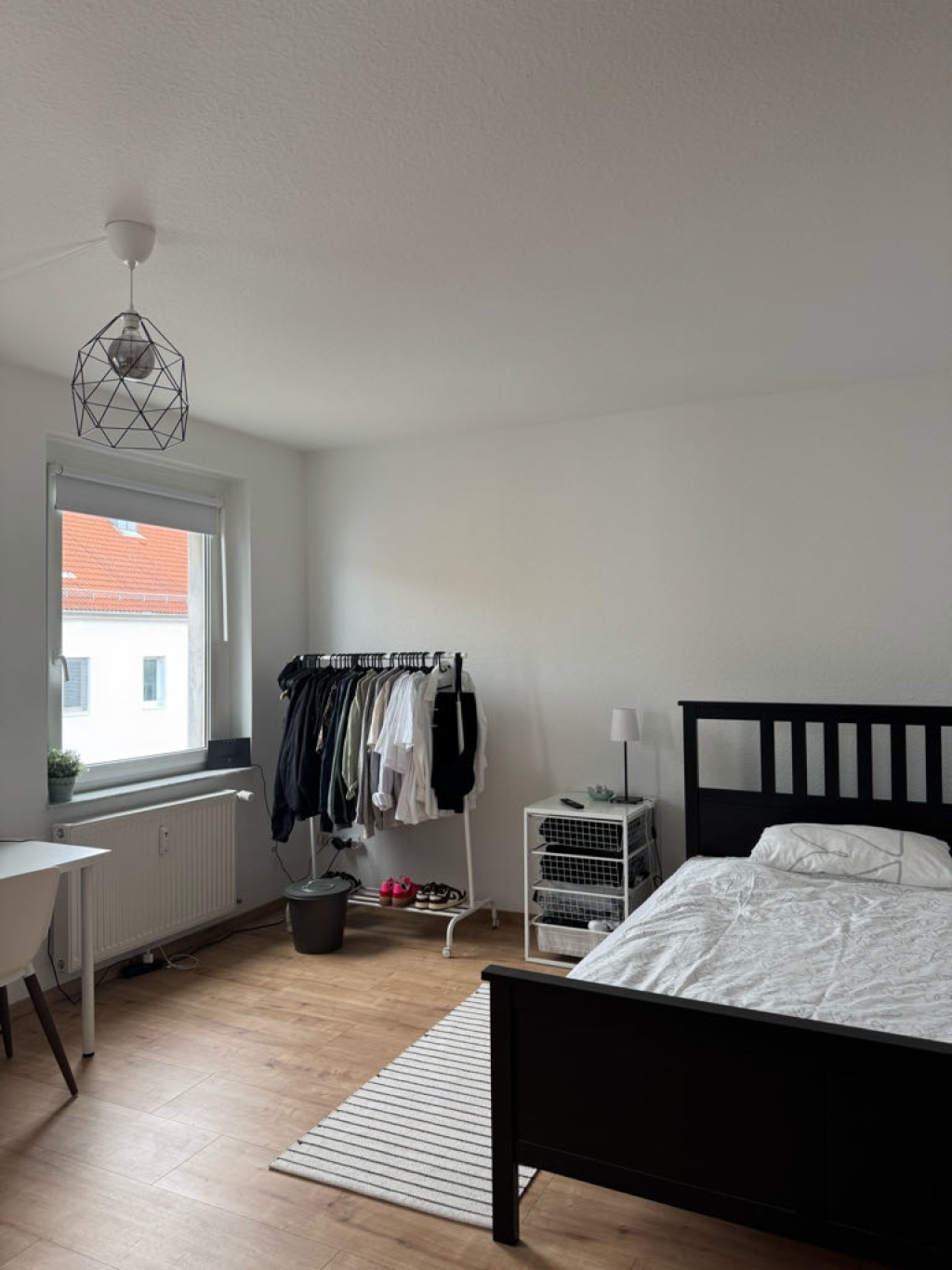 1 Room Flat West Silberburgstraße - picture 1