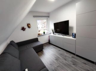 Imagen del anuncio: Kleines Zimmer in großem Haus zentral gelegen