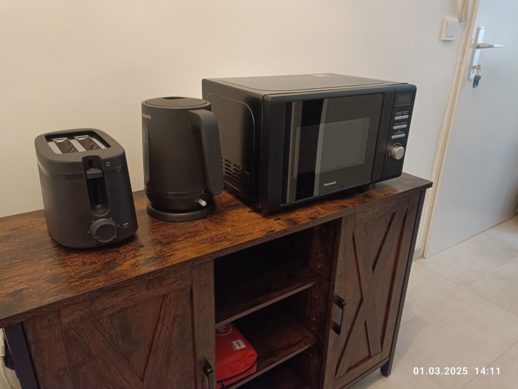 1 Room Flat 12. Bezirk Meidling Siebertgasse 6 - Mikrowelle mit Backofen, Toaster, Wasserkocher