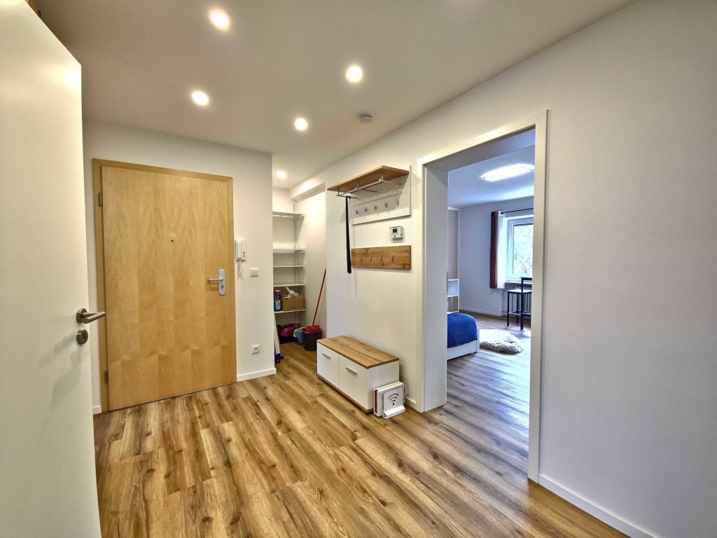 Habitación en WG Allach-Untermenzing Simonsfeldstraße 26 - Flur