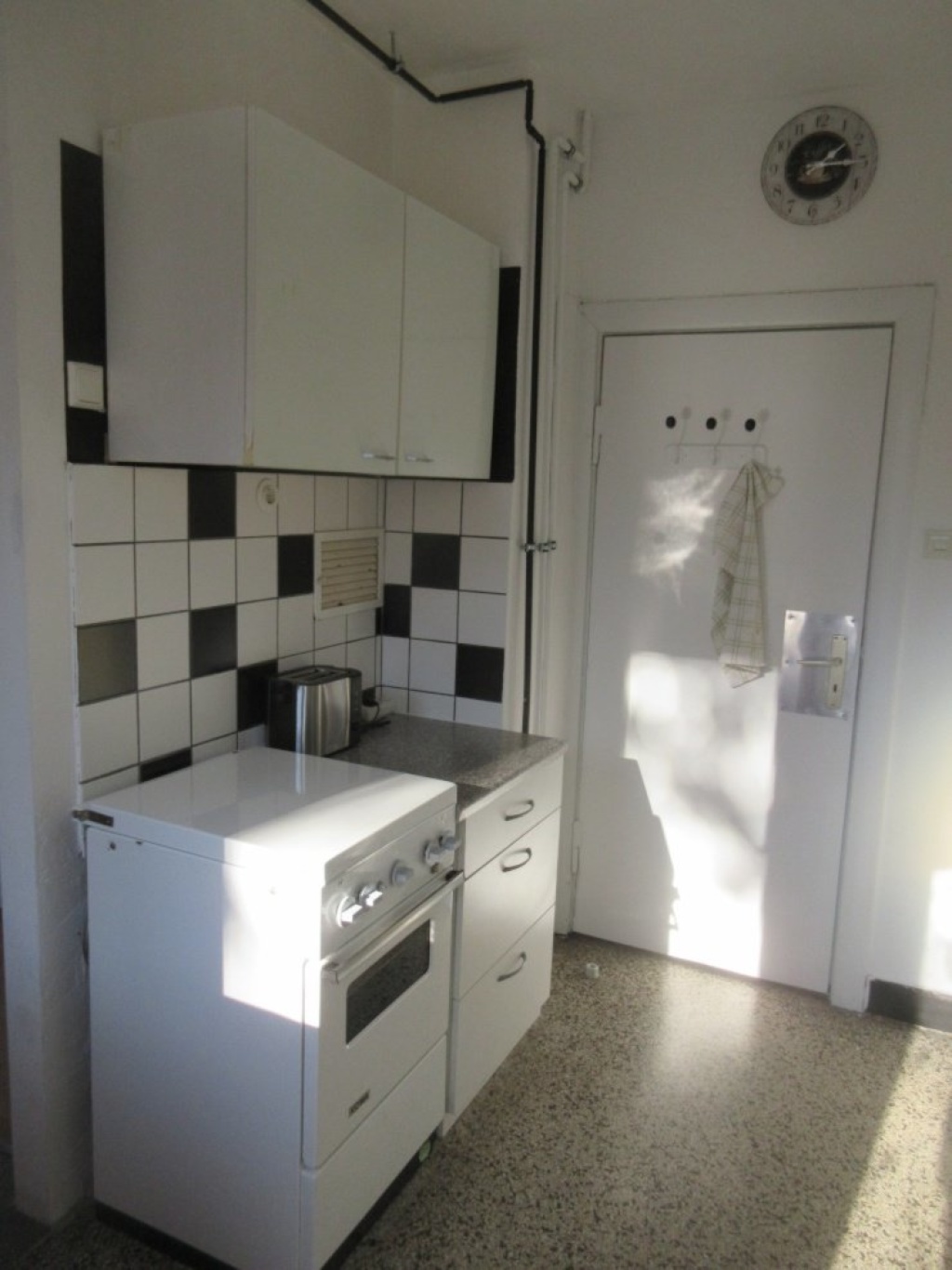 WG-Zimmer Untertürkheim Goldbergstraße 6 - Küche