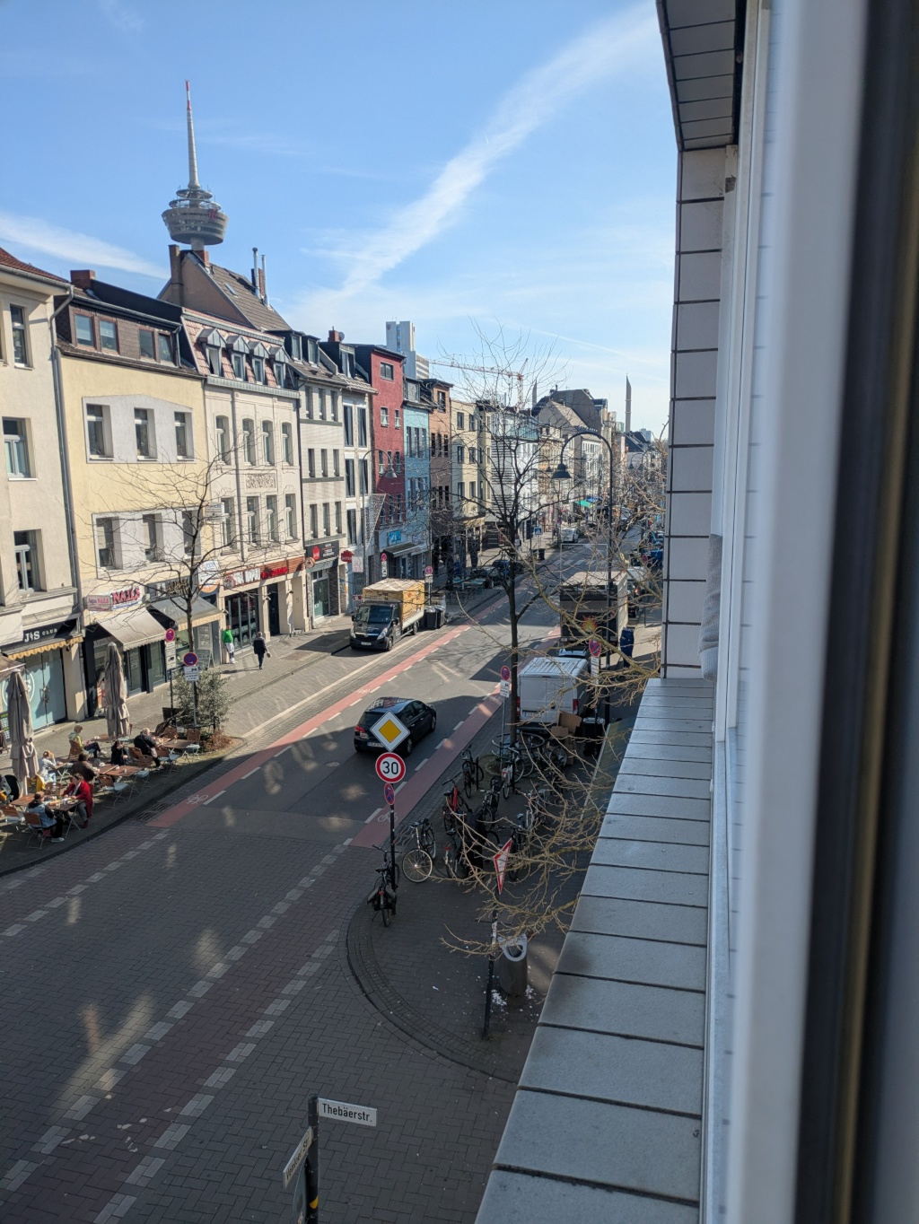 ZwiMi 1-Zimmer Wohnung im Herzen von Ehrenfeld *Teilmöbliert* September – Venloer Straße 265, 50823 Köln Köln – Vorschaubild 11